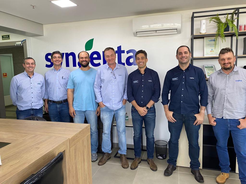 Experts from across the Syngenta business worked on the soybean anomaly project.